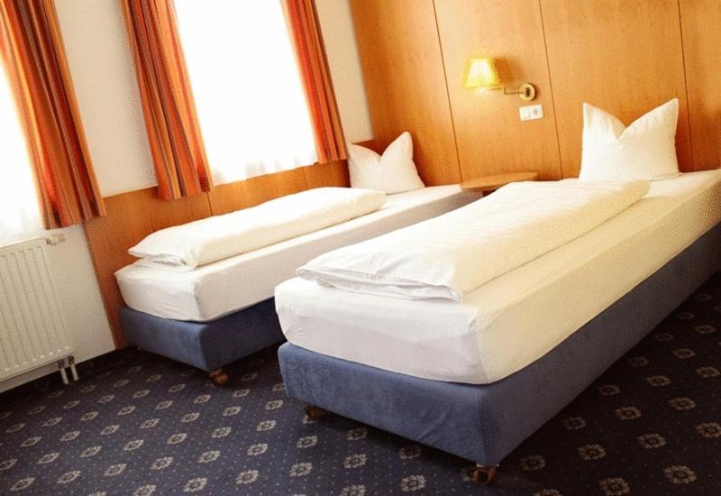 Hotel Servus Europa Suben الغرفة الصورة